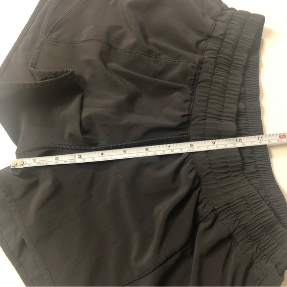 Lululemon Hotty Hot Size 6 TALL Black - Picture 8 of 9